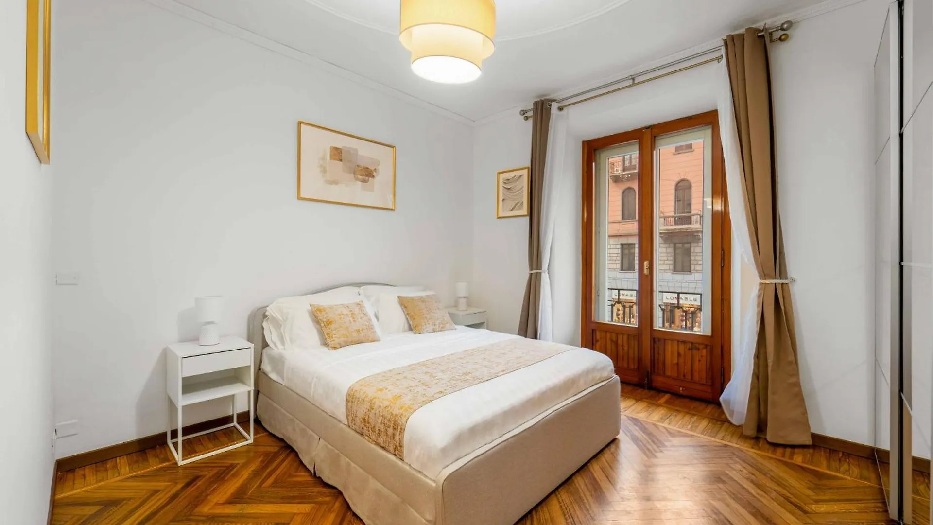 Luxury Apartment - Central, 10 Min From Duomo